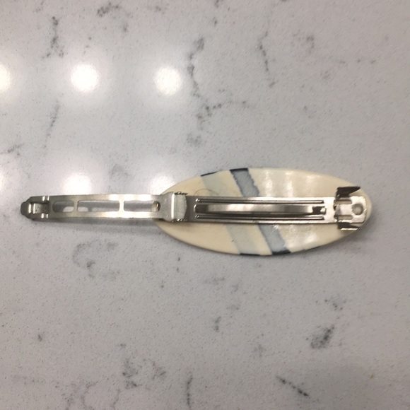 Set of 3 vintage hair clips - Picture 6 of 10